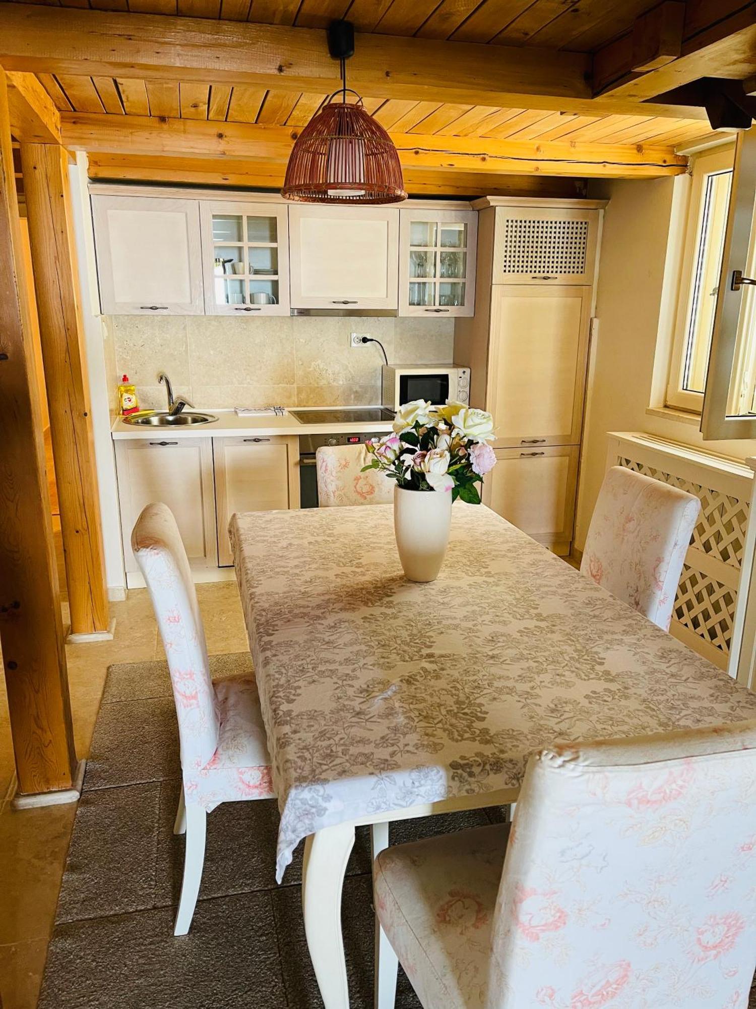 Apartments St Stefan 스베티스테판 외부 사진